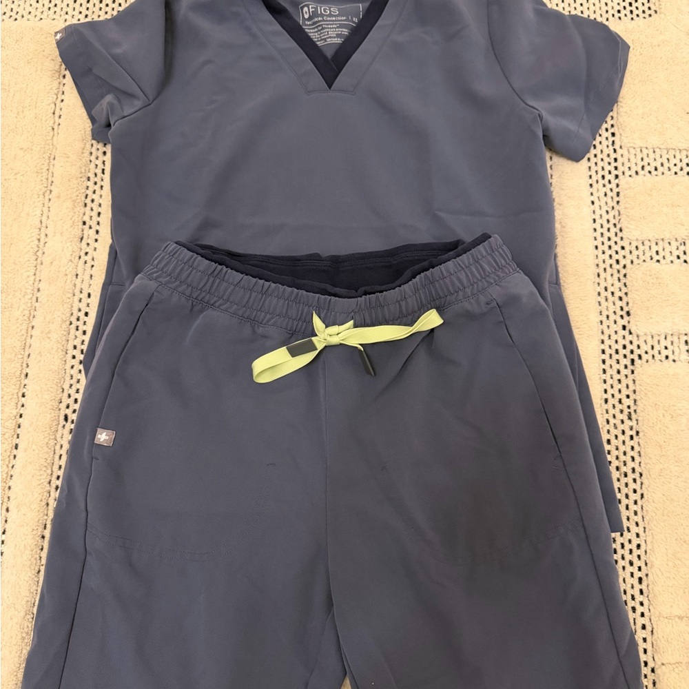 Figs Women's Scrub Set in Slate Blue with Lime Drawstring